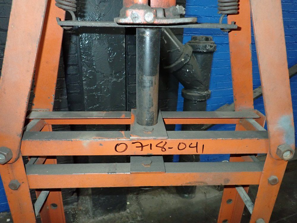 Jet 30 Tons Shop Press - Jhj-22 1/2