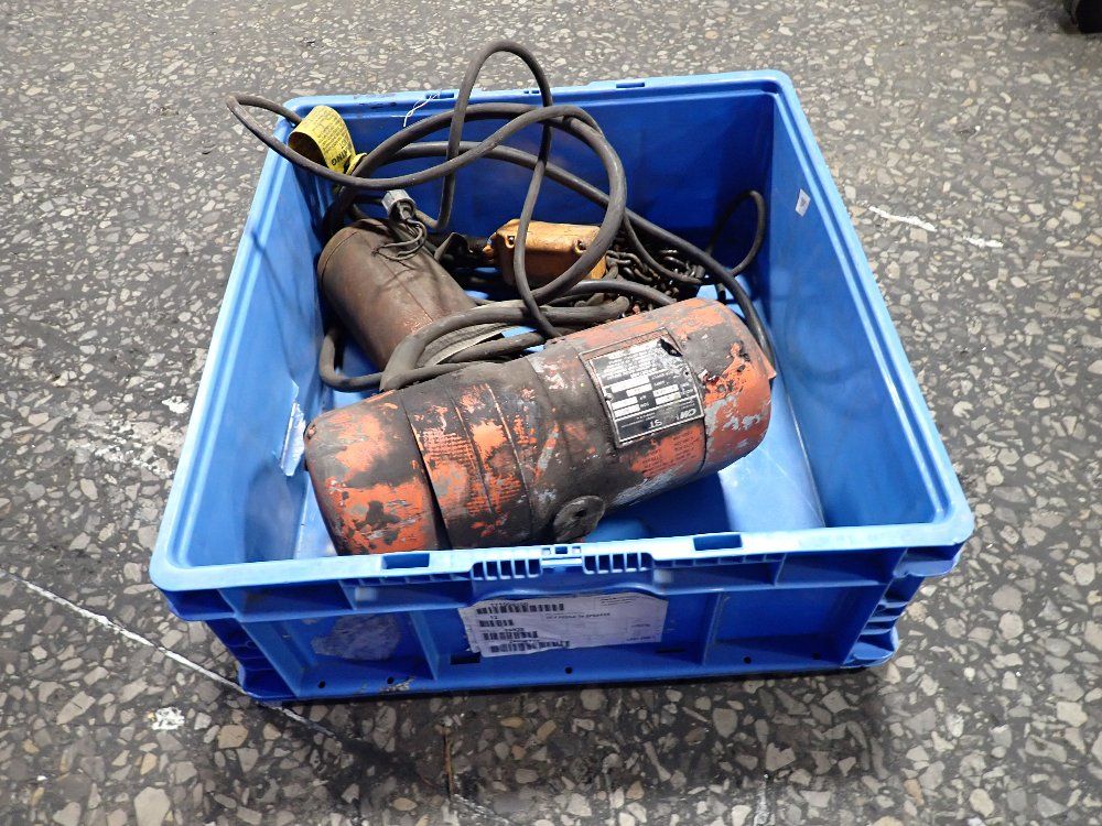 Cm Series 627 Electric Chain Hoist