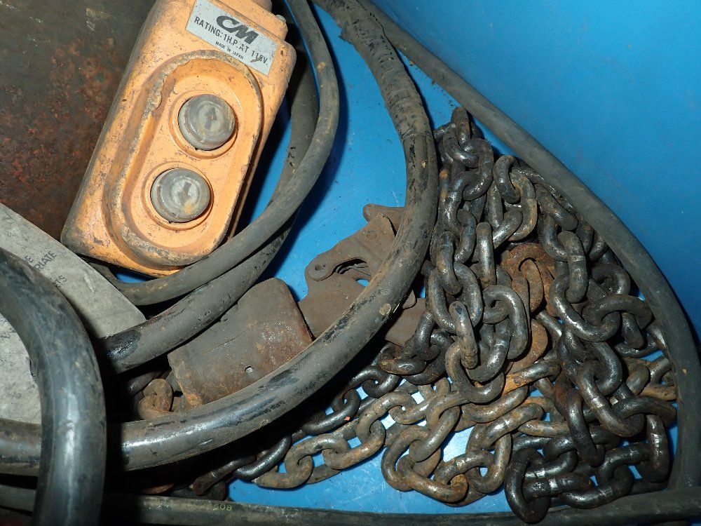 Cm Series 627 Electric Chain Hoist