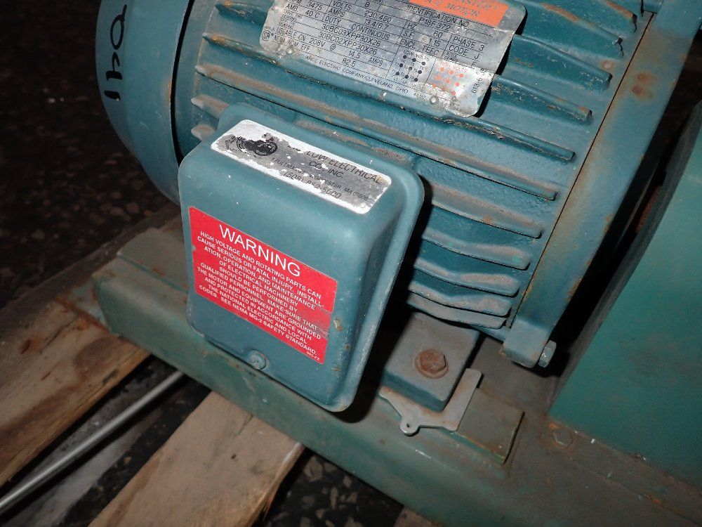 Triclover Triflo Pump