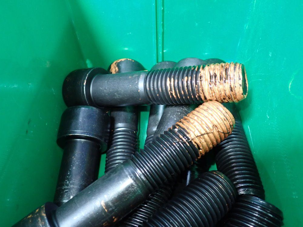  Bolts