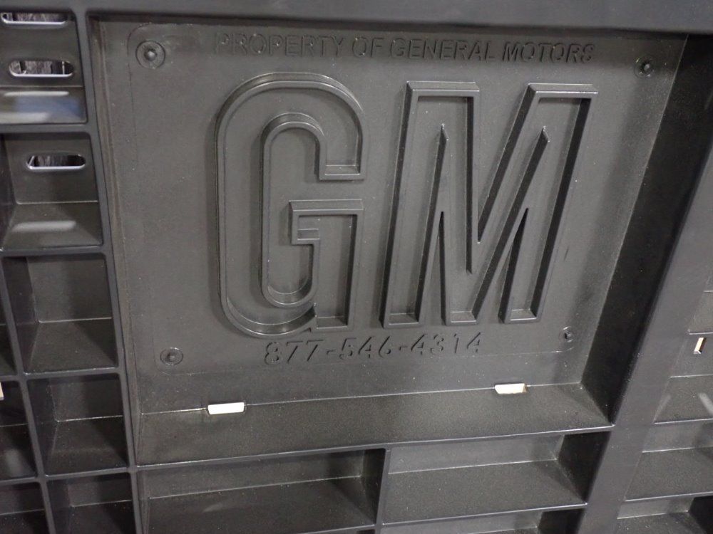 General Motors Collapsible Plastic Basket