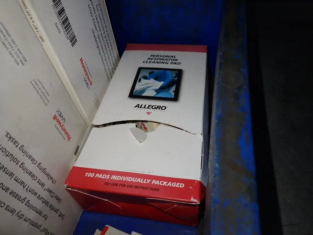 Cleaning Pads/tissues