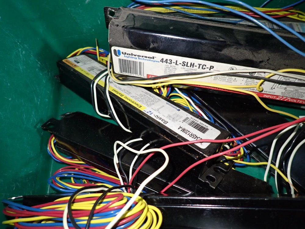 Universal Lighting Technologies Ballasts