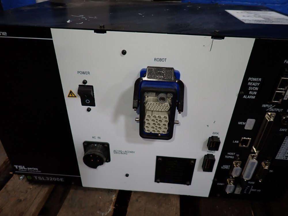 Toshiba 2018 Toshiba Tvm900t Robot