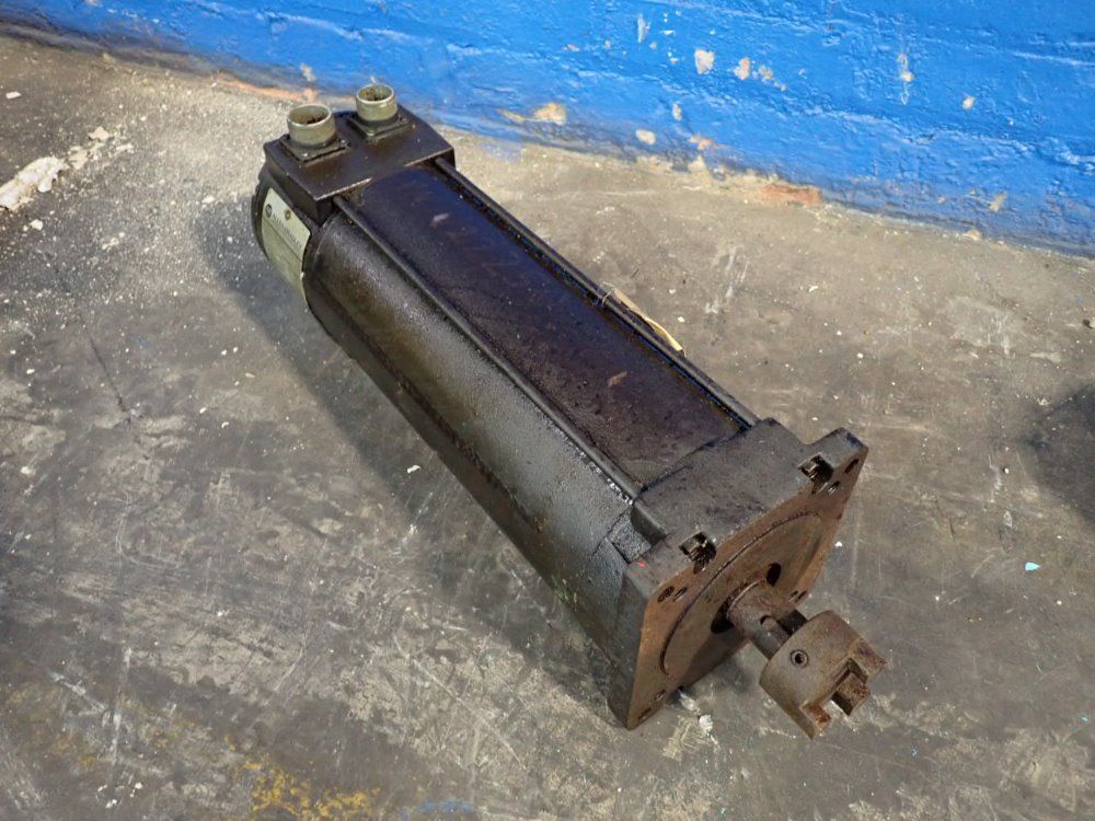 Allen-bradley 3.8 Kw Servo Motor - 1326ab-b3e-11