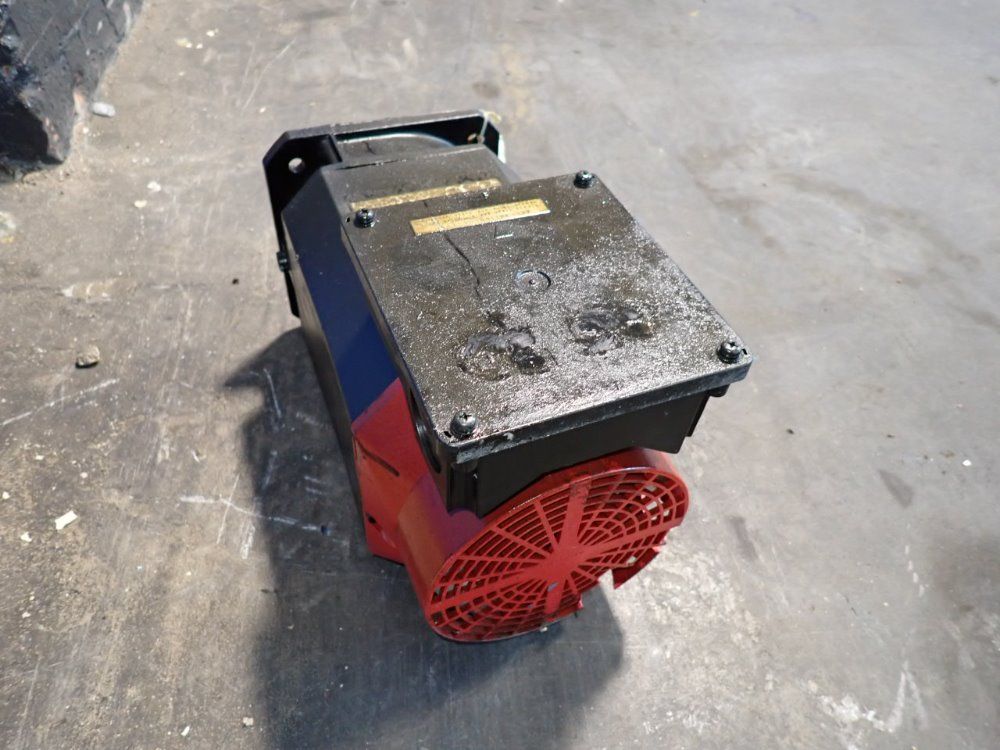 Fanuc 2.2 Kw Servo Motor - A06b-0852-b301#3000