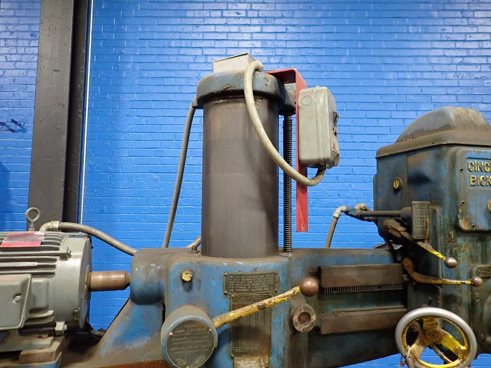 Cincinnati Cincinnati Radial Arm Drill