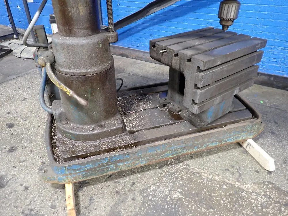 Cincinnati Cincinnati Radial Arm Drill