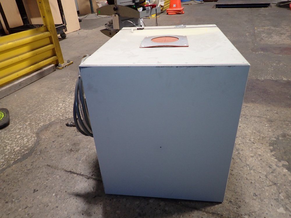  Environmental Chamber