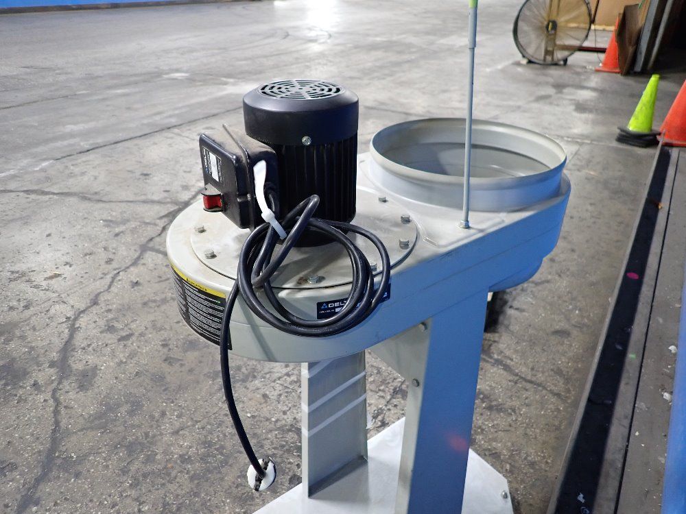Delta Dust Collector