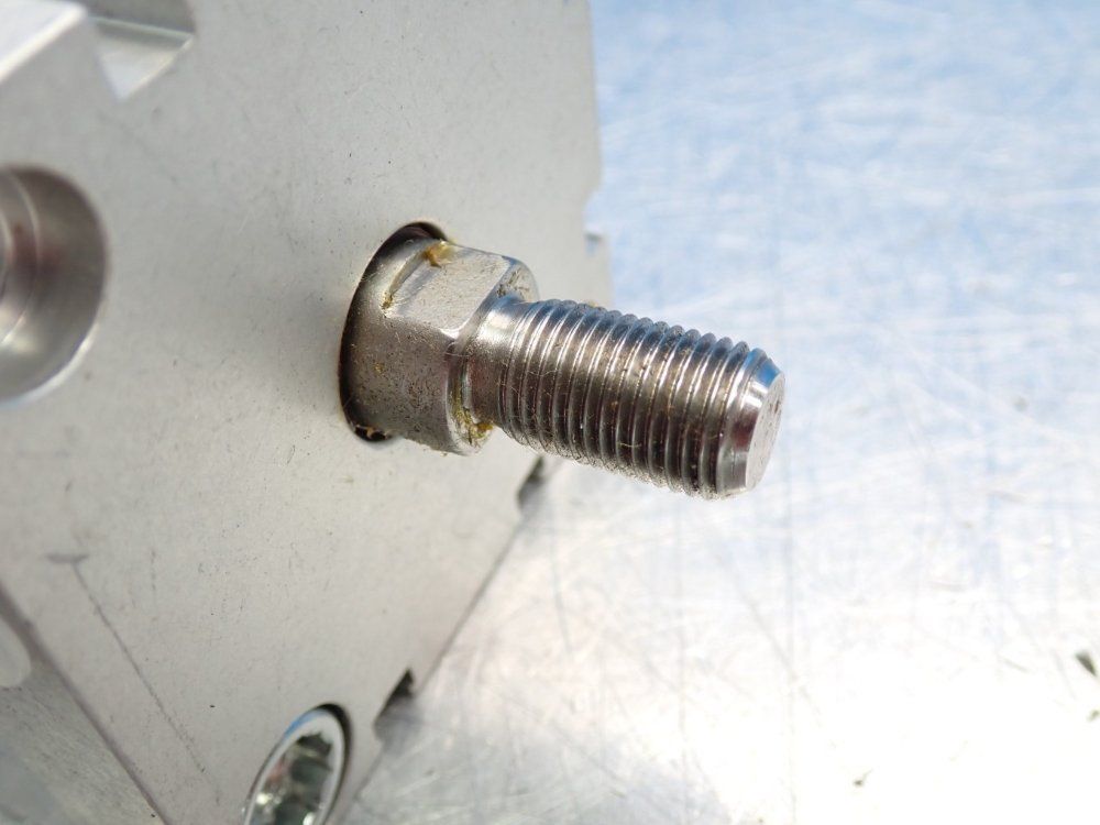 Festo Compact Air Cylinder - Adn-63-125-a-p-a-s2