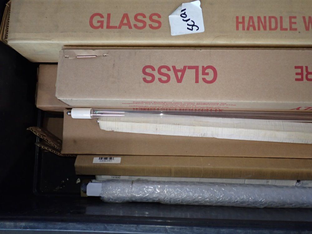  Fluorescent Lamps