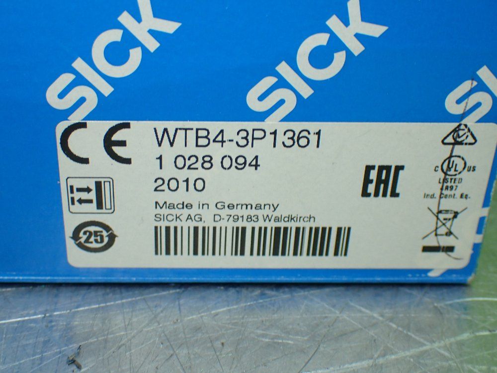 Sick Photoelectric Proximity Sensor. - Wtb4-3p1361