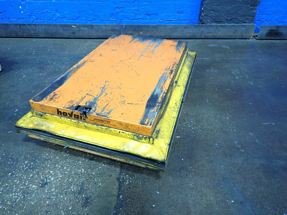 AIR SCISSOR LIFT TABLE