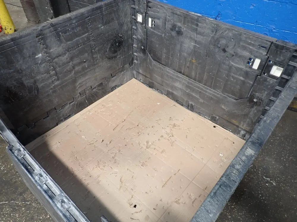  Collapsible Plastic Bin