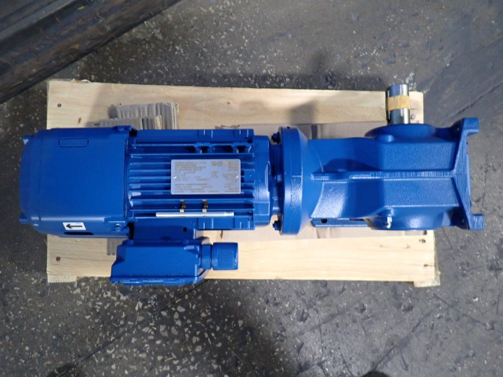 Sew-eurodrive 1.0 Hp Gear Drive