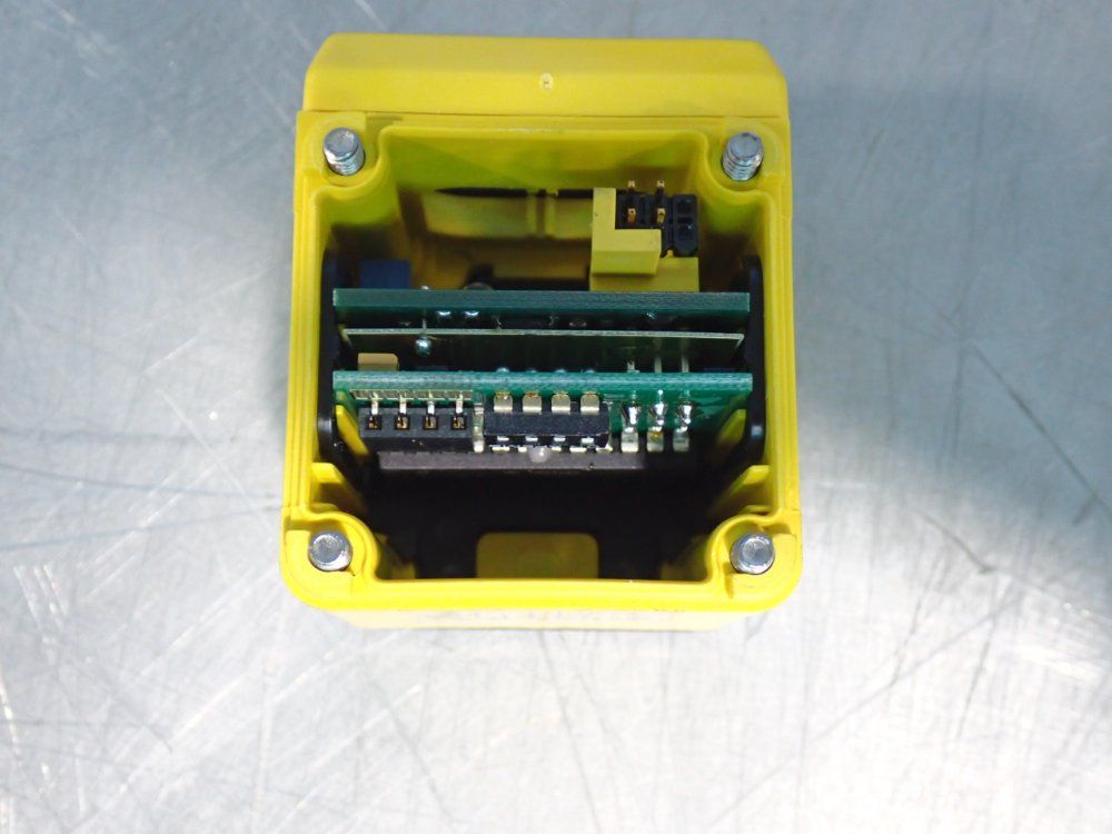 Banner Omni-beam Photoelectric Sensor - Obsr / 27091