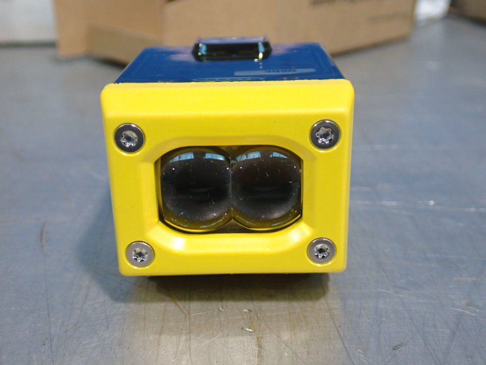 Banner Photoelectric Emitter Sensor - Osbe / 27089