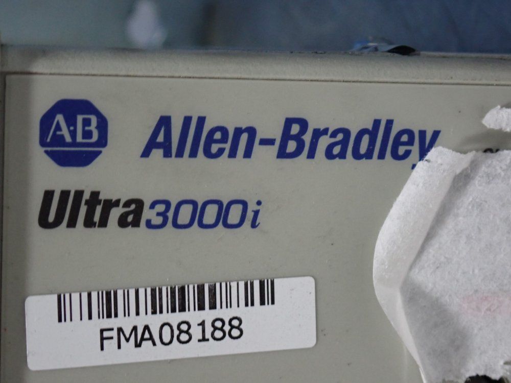 Allen Bradley Ultra 3000i - 2098-dsd-hv050x-dn