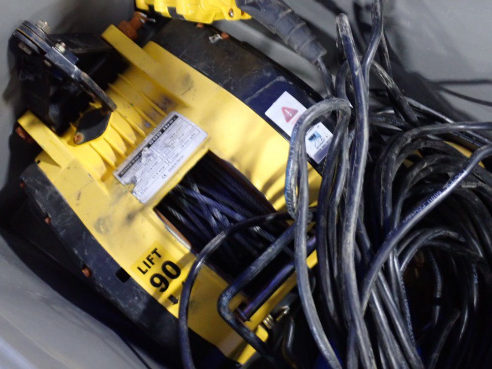 Oz 500 Lbs Electrical Hoist - Obh500