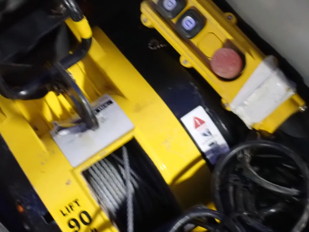 Oz 500 Lb Electrical Hoist - Obh500