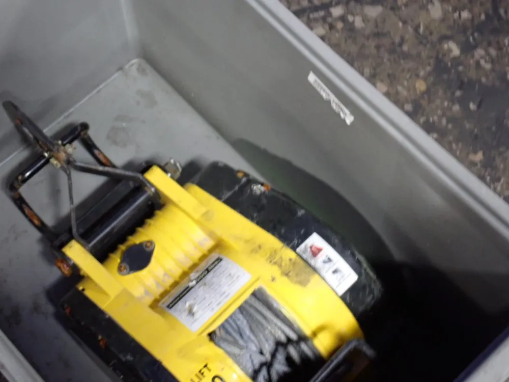 Oz 500 Lb Electrical Hoist - Obh500