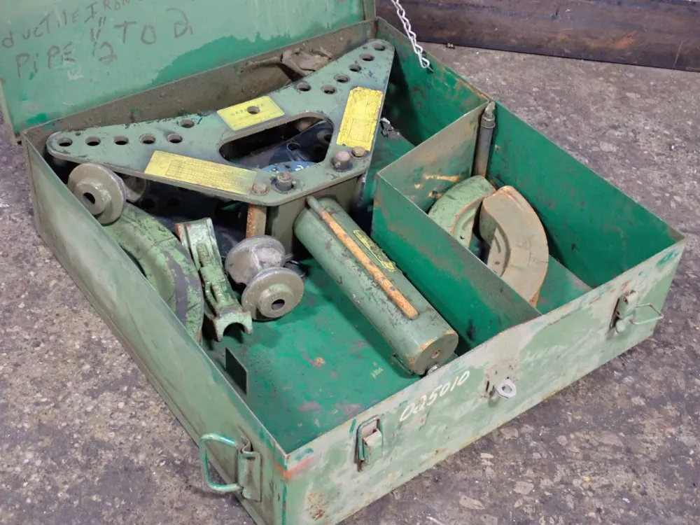 Greenlee 1/2" - 2" Conduit Bender - 880