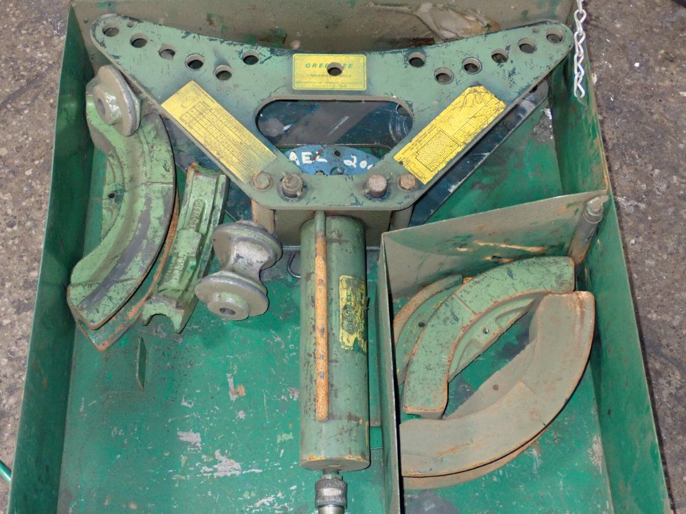 Greenlee 1/2" - 2" Conduit Bender - 880