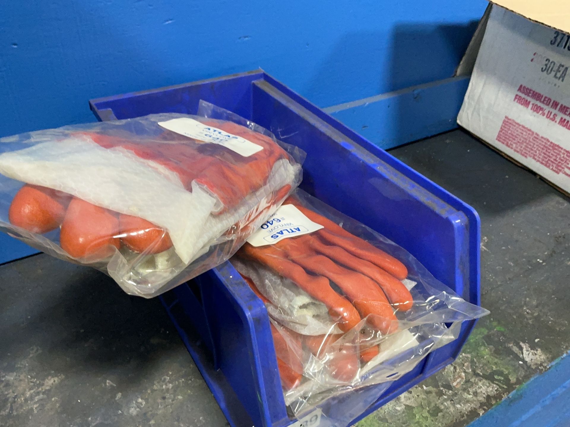 Atlas Rubber Gloves