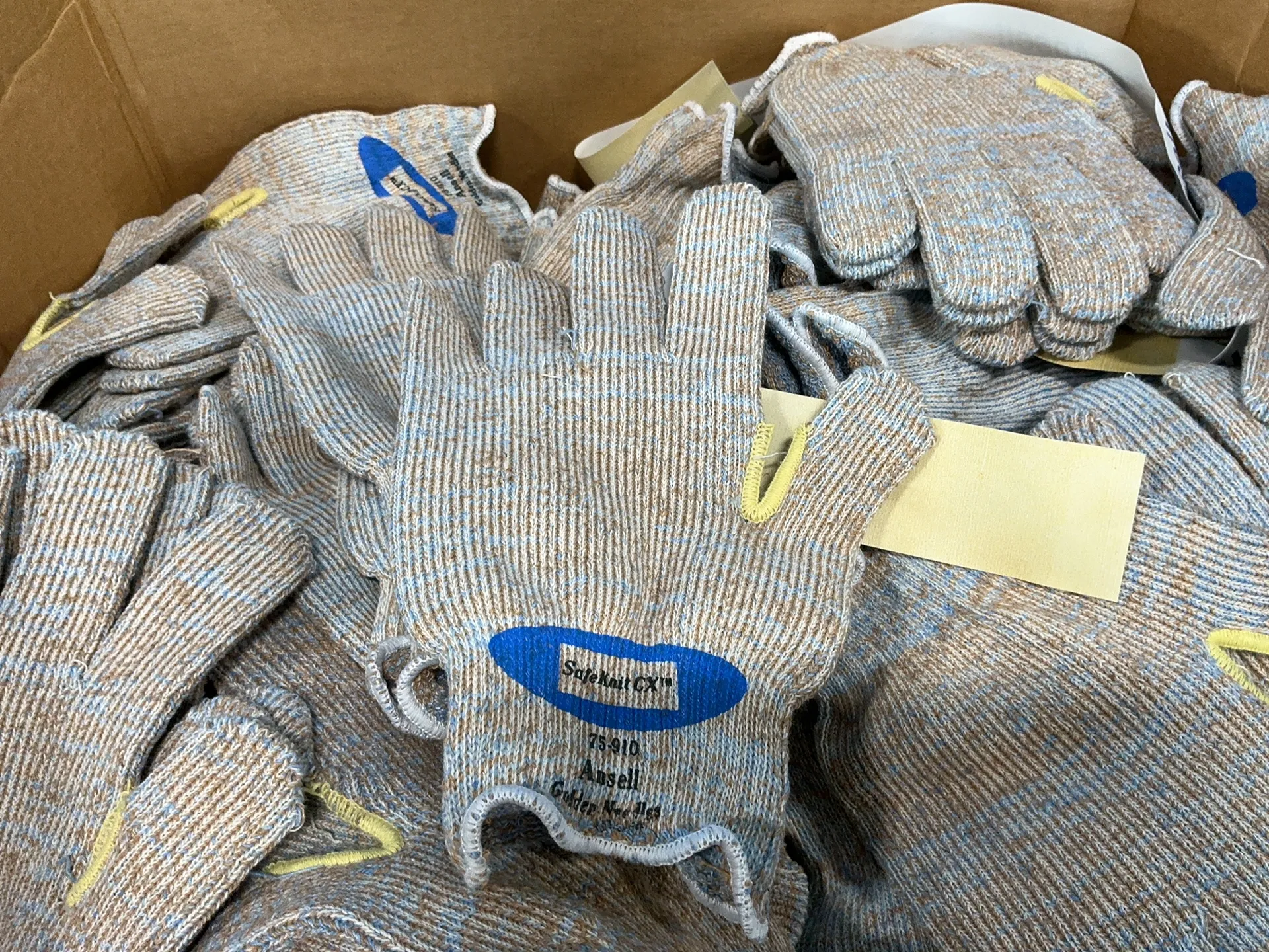A Sell Gloves