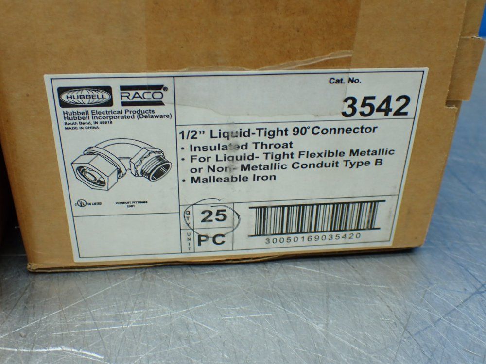Hubbell 1/2" 125 Liquid Tight 90° Connectors - 3542