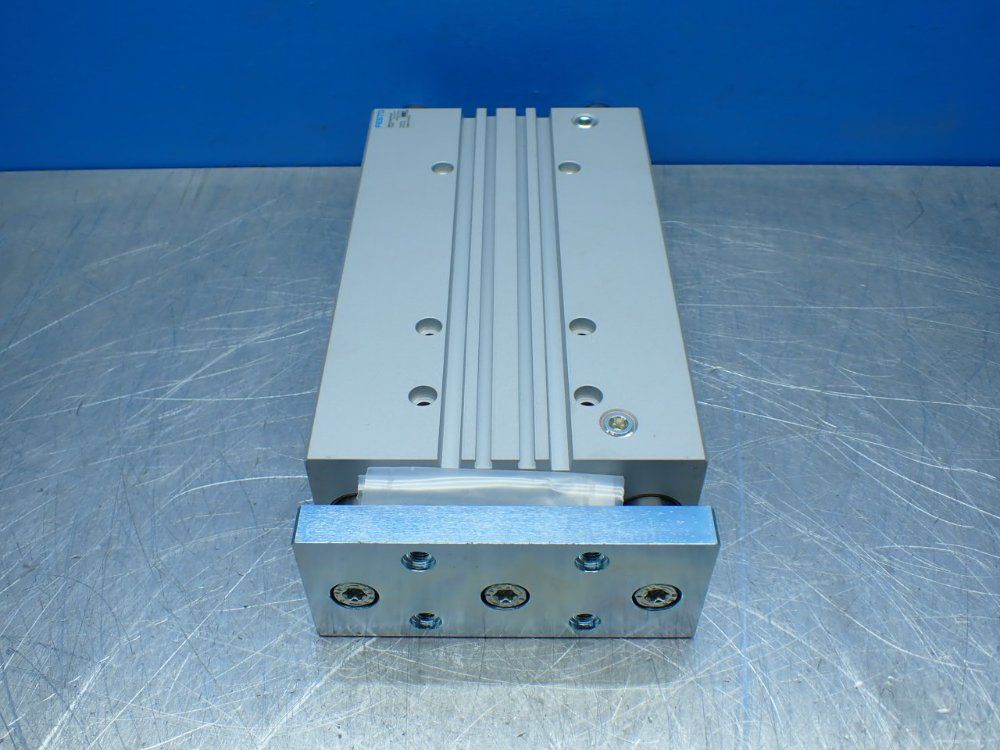 Festo Guided Drive Cylinders - Dfm-50-200-p-a-gf