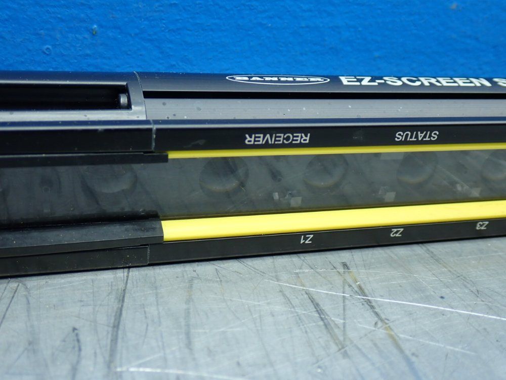 Banner 30mm Resolution, 0.1-12m Range Heavy-duty Type 4 Safety Light Curtain Receiver - S4br30-900-s