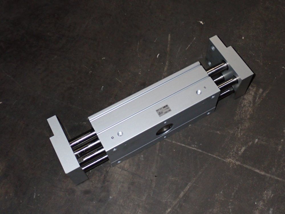 Smc Pnuematic Cylinder - Mhl2-40d2z
