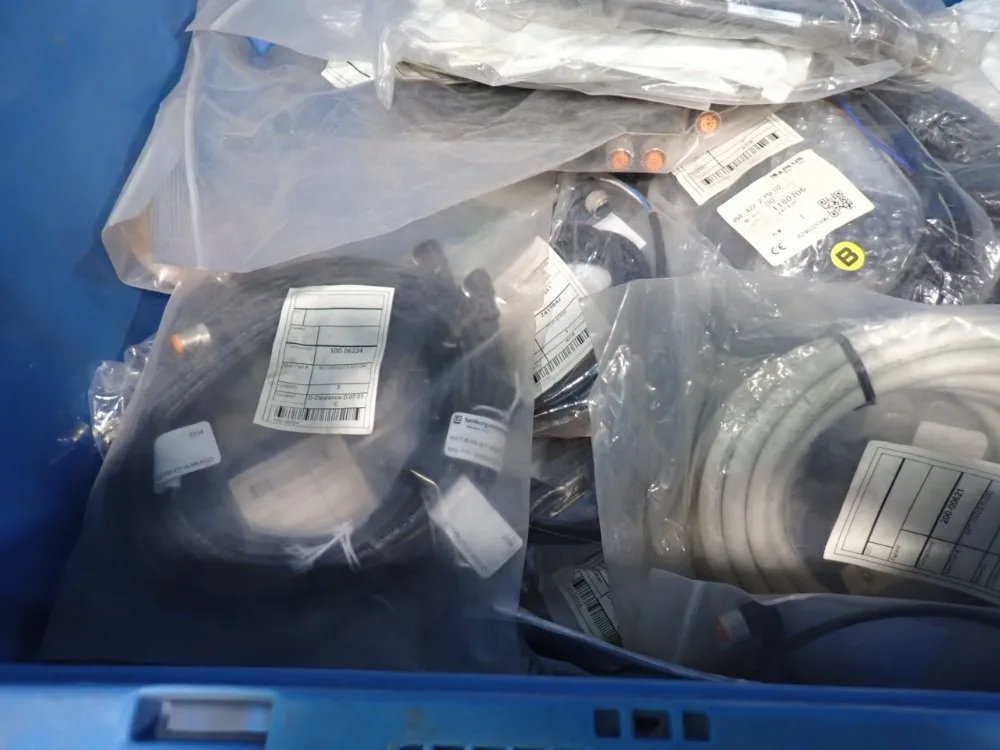Keyence, Phoenix Contact, Lumbergautomation Misc. Cables