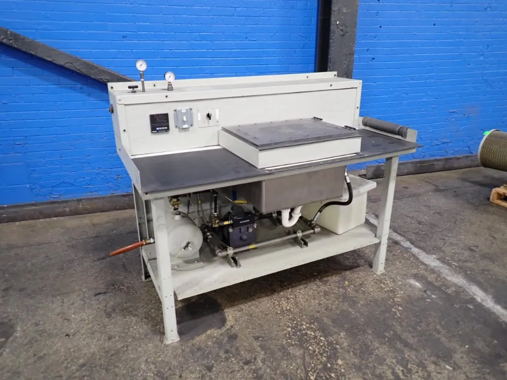 19" X 16" X 44" Parts Washer
