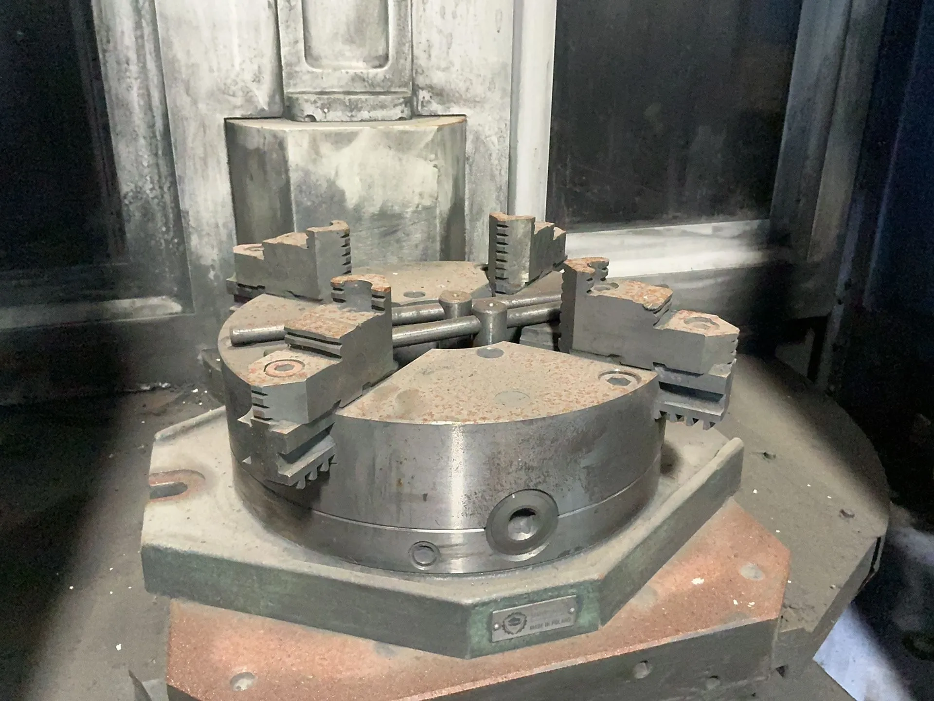 Doosan Infracore Cnc Hmc - Hp 4000