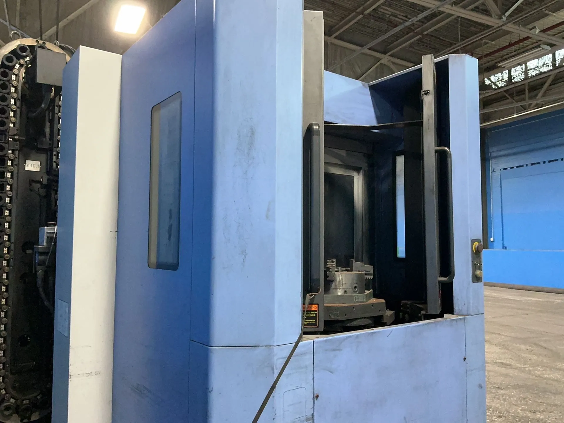 Doosan Infracore Cnc Hmc - Hp 4000