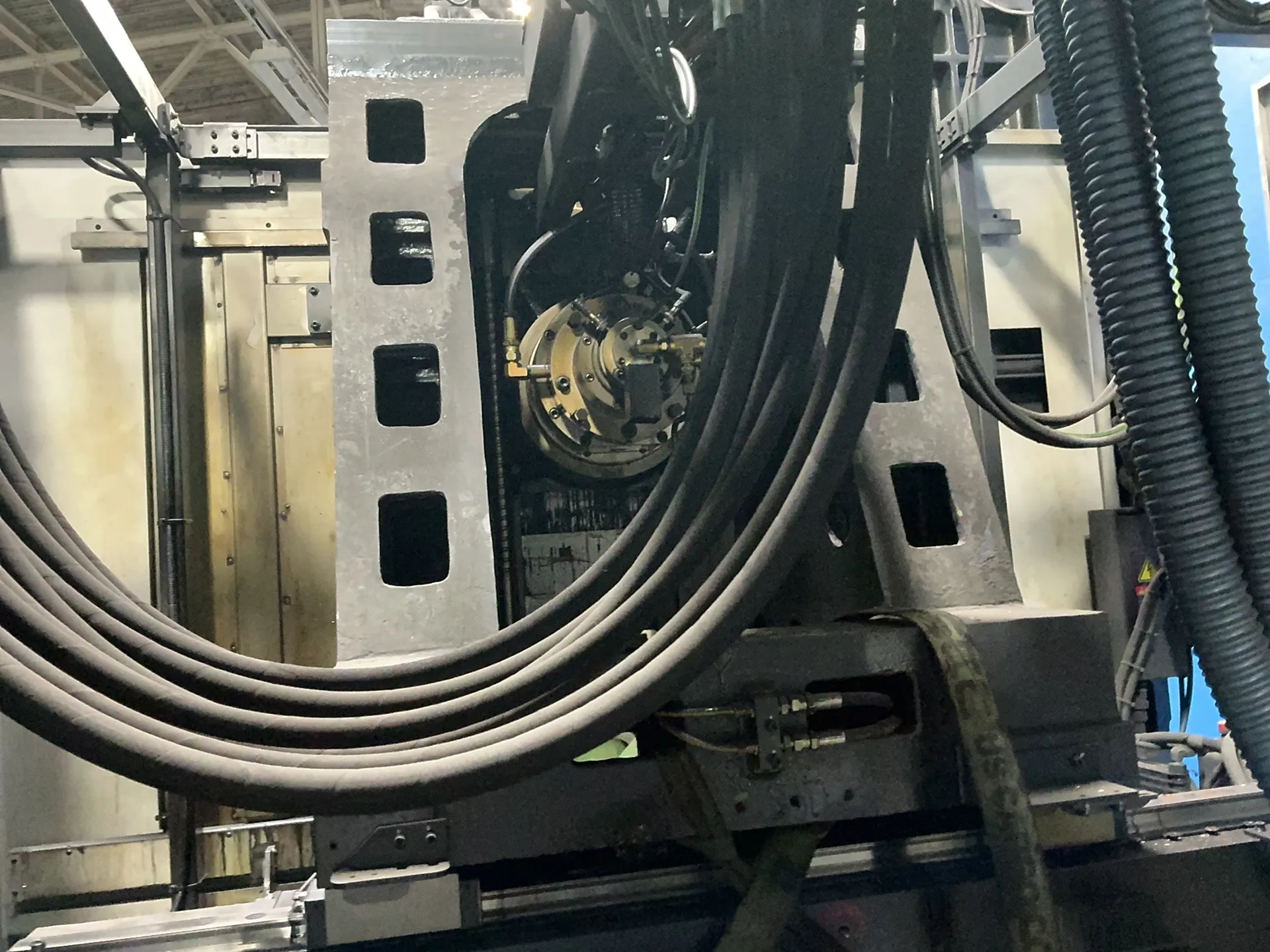 Doosan Infracore Cnc Hmc - Hp 4000
