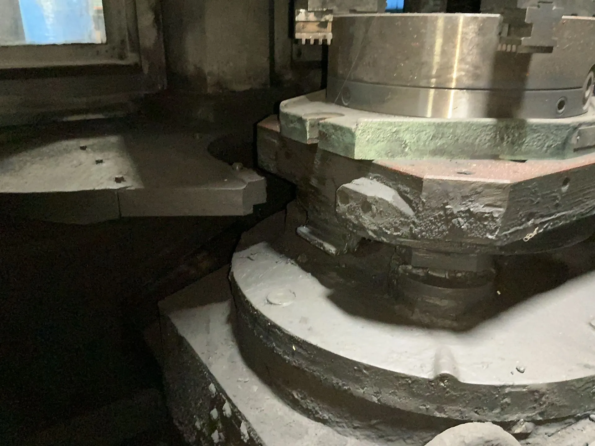 Doosan Infracore Cnc Hmc - Hp 4000