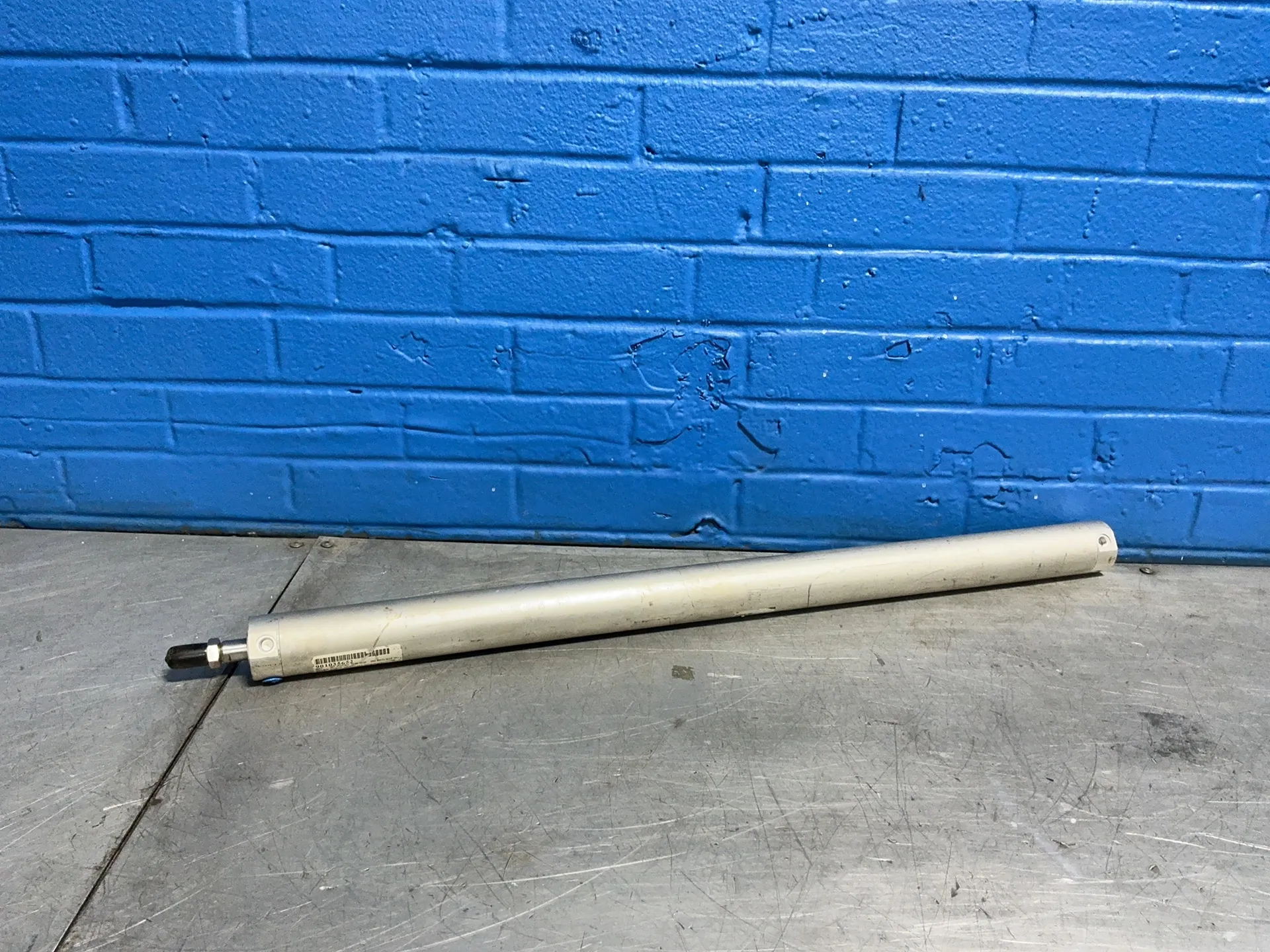 Smc Pneumatic Cylinder - Cg1bn40-650