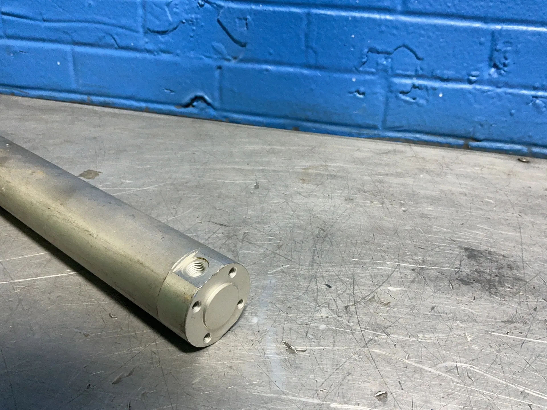 Smc Pneumatic Cylinder - Cg1bn40-650