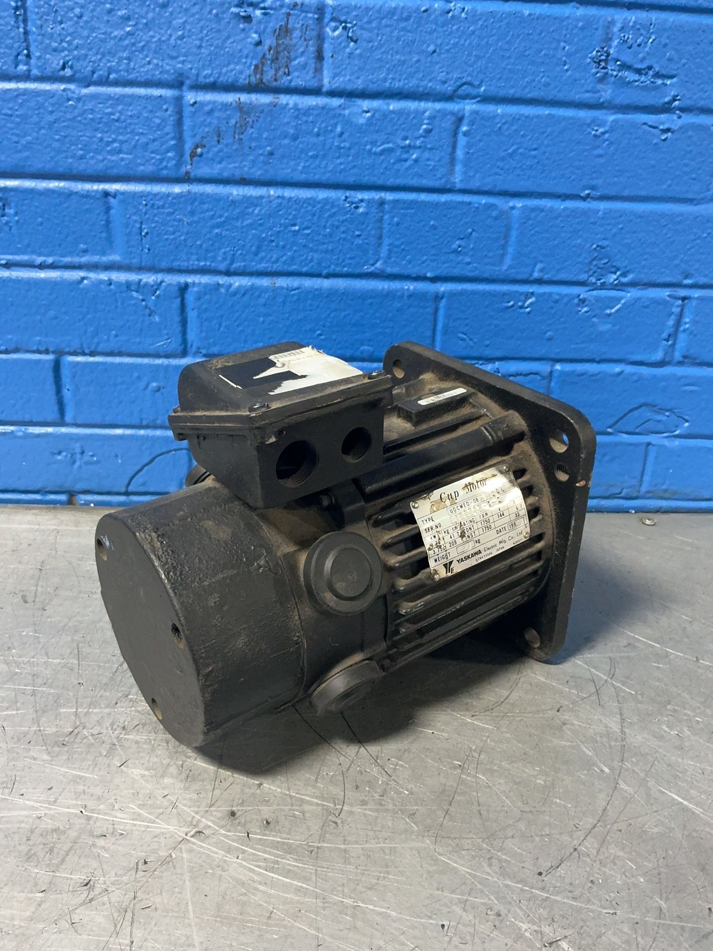 Yaskawa 3.75 Kw Servo Motor - Ugcmed-08 Aa206