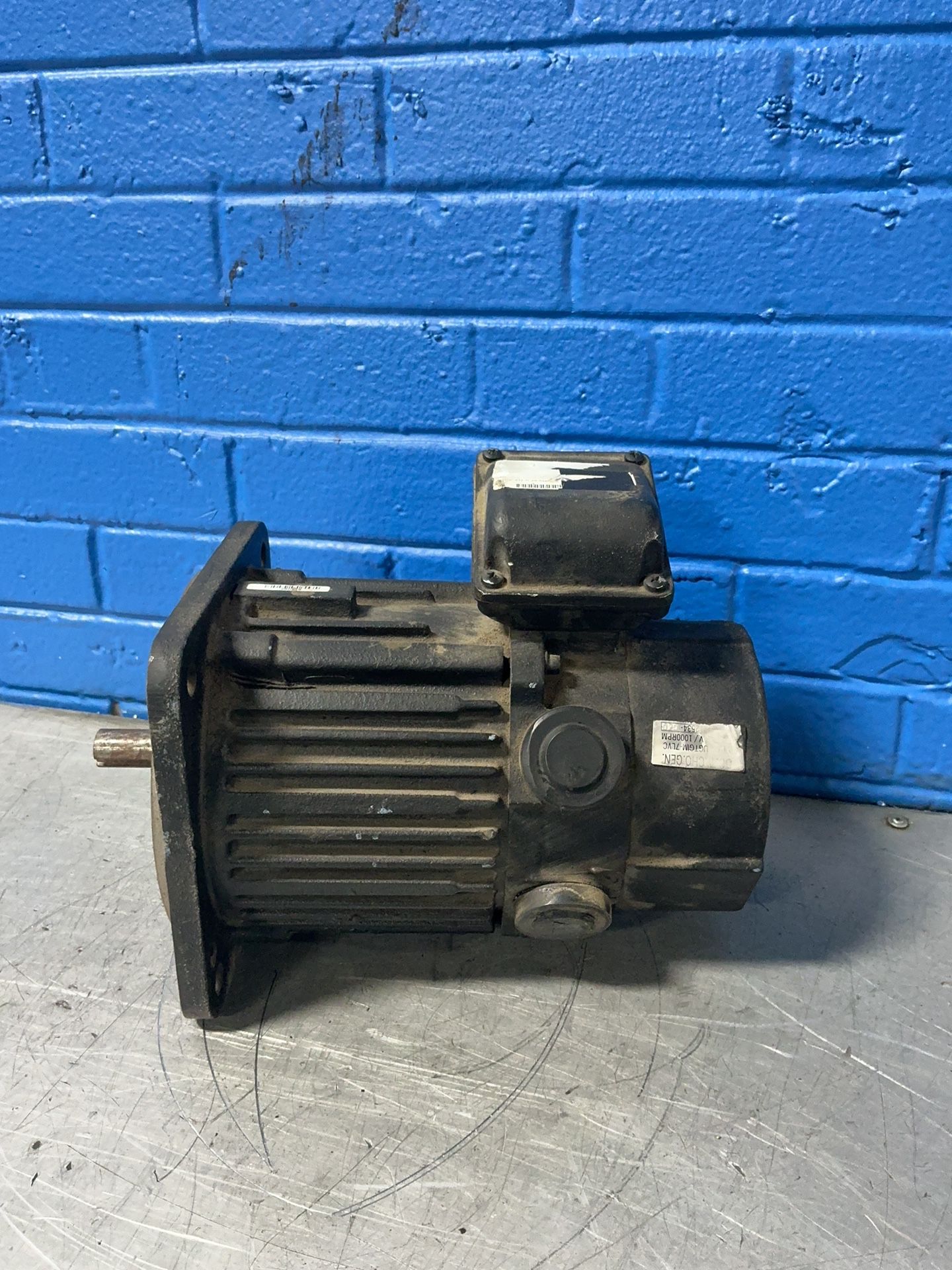 Yaskawa 3.75 Kw Servo Motor - Ugcmed-08 Aa206