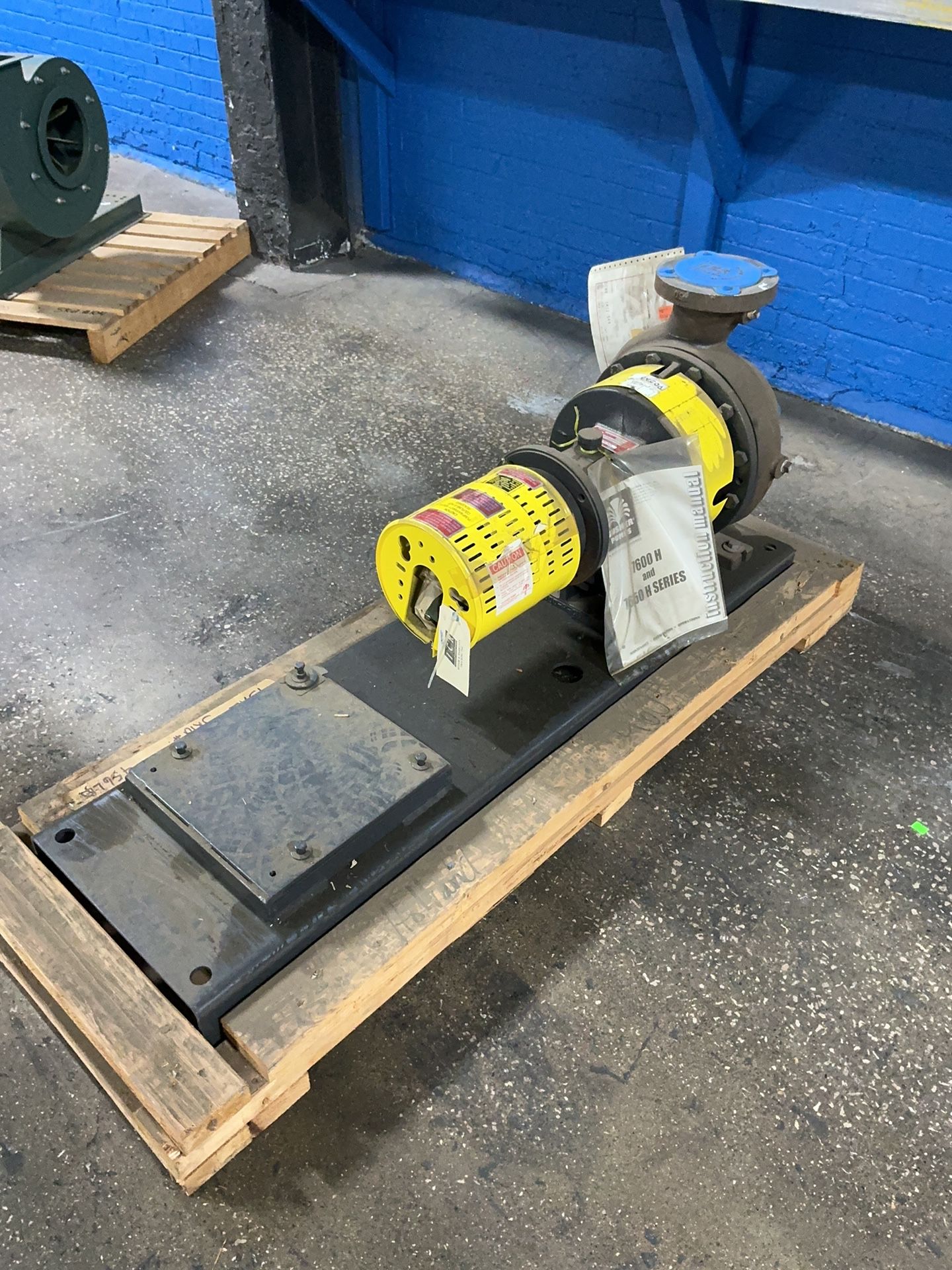 Gusher Pumps Vertical End Suction Pump - Cl3x4-10sehcbmg