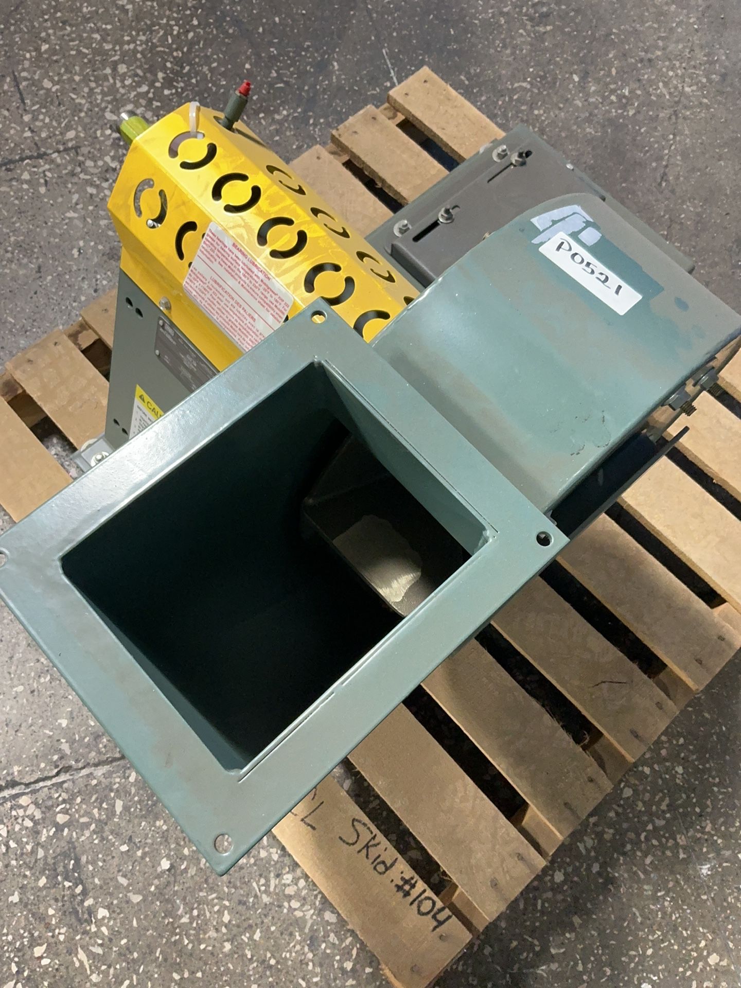 The New York Blower Co Centrifugal Fan - Compact Gi Arr-9x