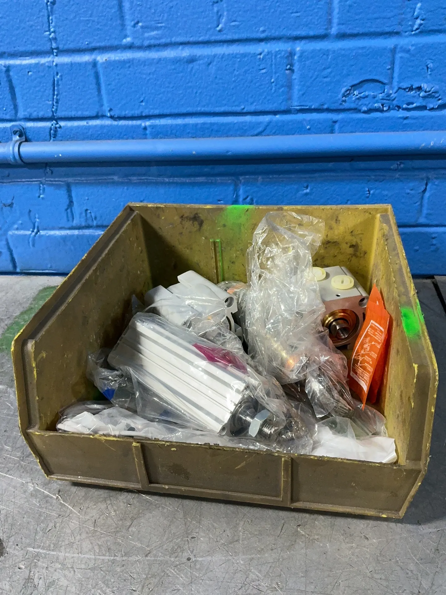 Smc, Parker Pneumatic Cylinders