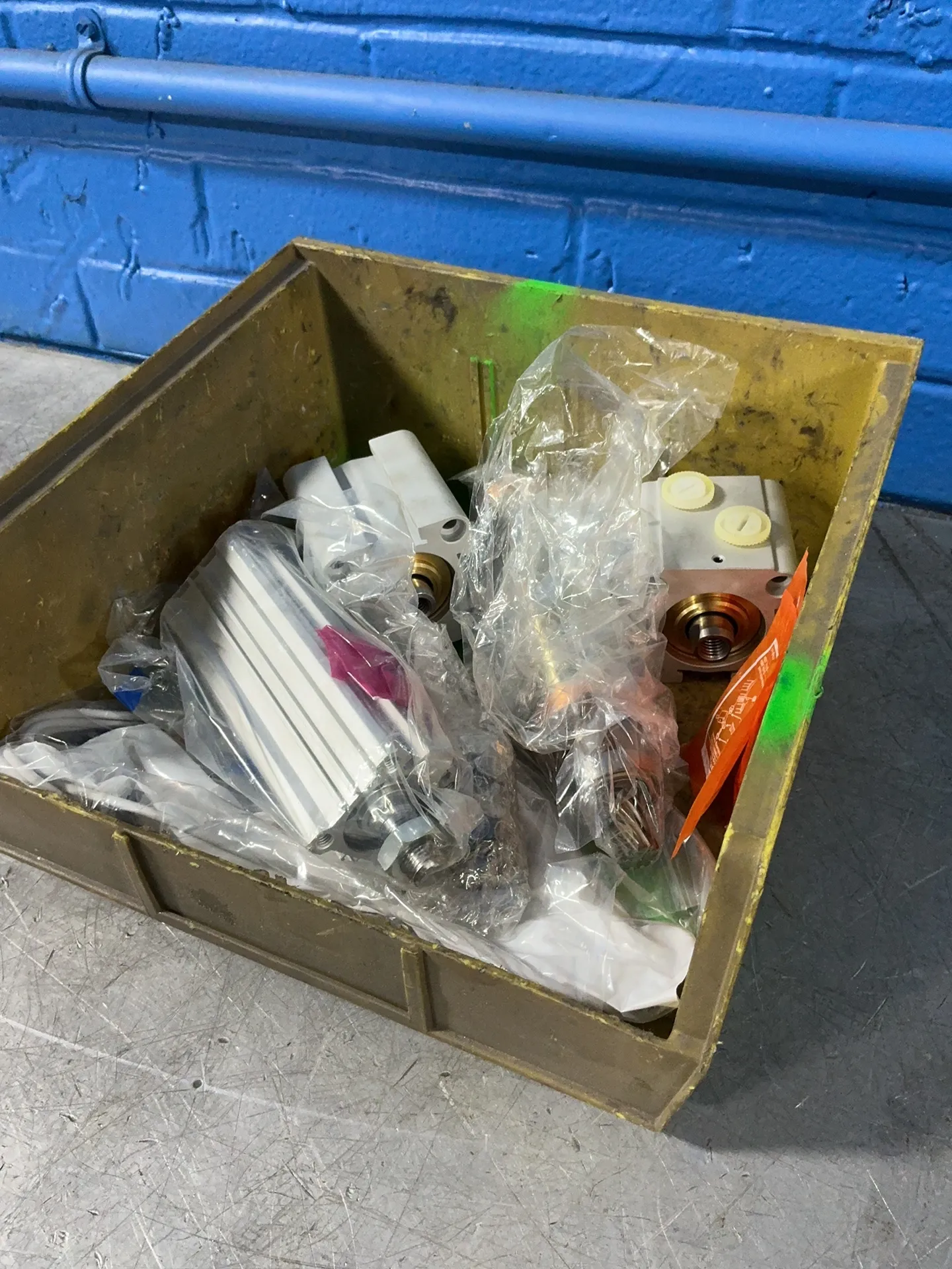 Smc, Parker Pneumatic Cylinders