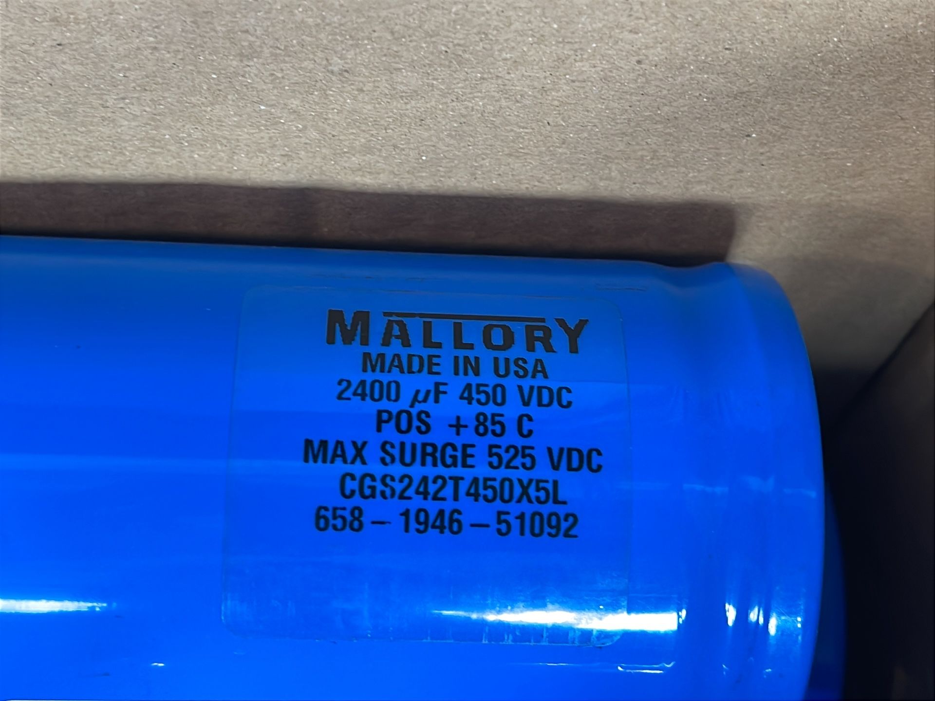 Mallory 2400 Microfarads Electrolytic Capacitors - Cgs242t450x5l